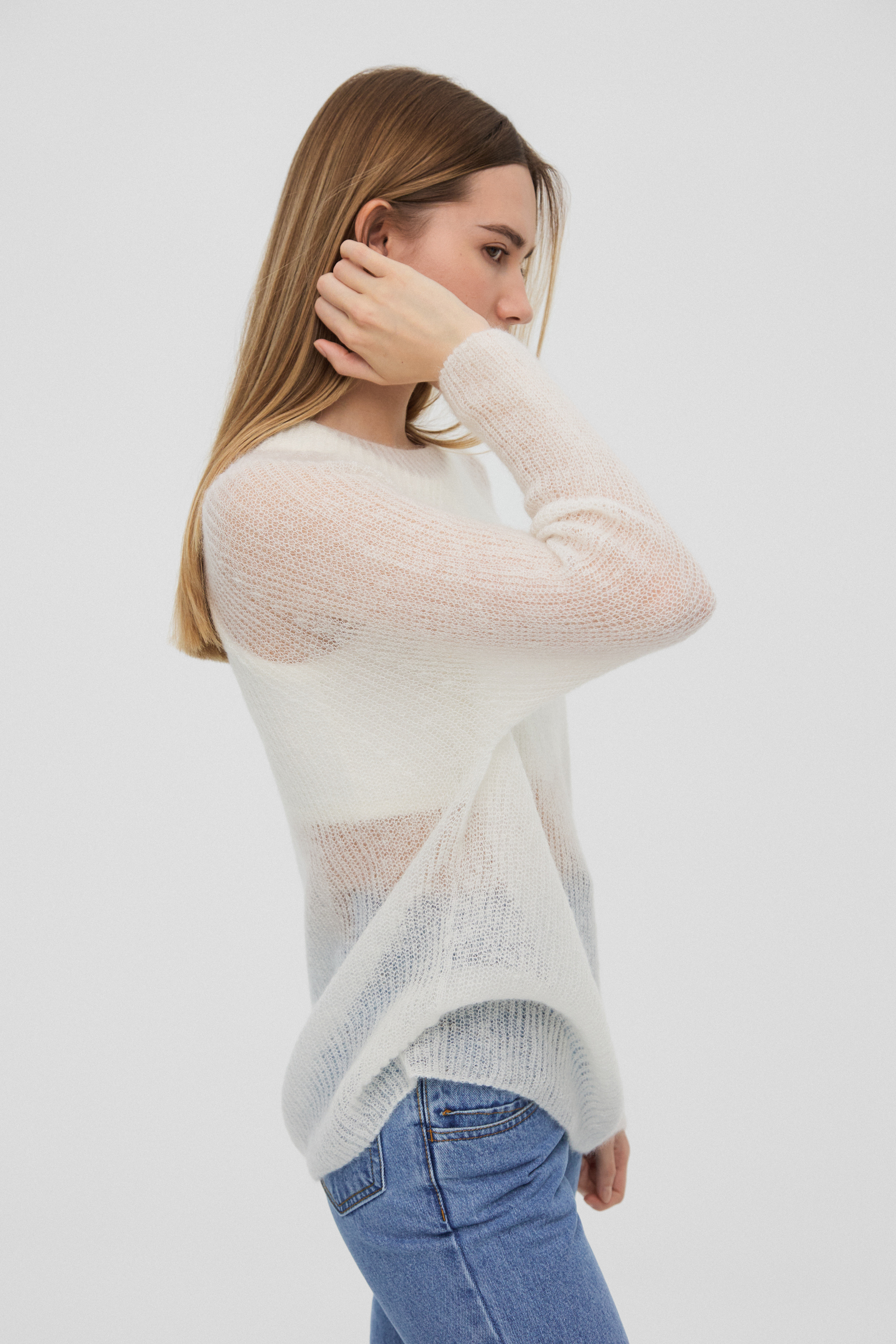 MOHAIR KNITTED SWEATER